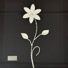 Load image into Gallery viewer, Handmade Filigree Silver Flower Frames