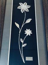 Load image into Gallery viewer, Handmade Filigree Silver Flower Frames