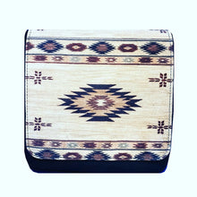 Load image into Gallery viewer, Farsi Calligraphy & Tile Style Persian Purse