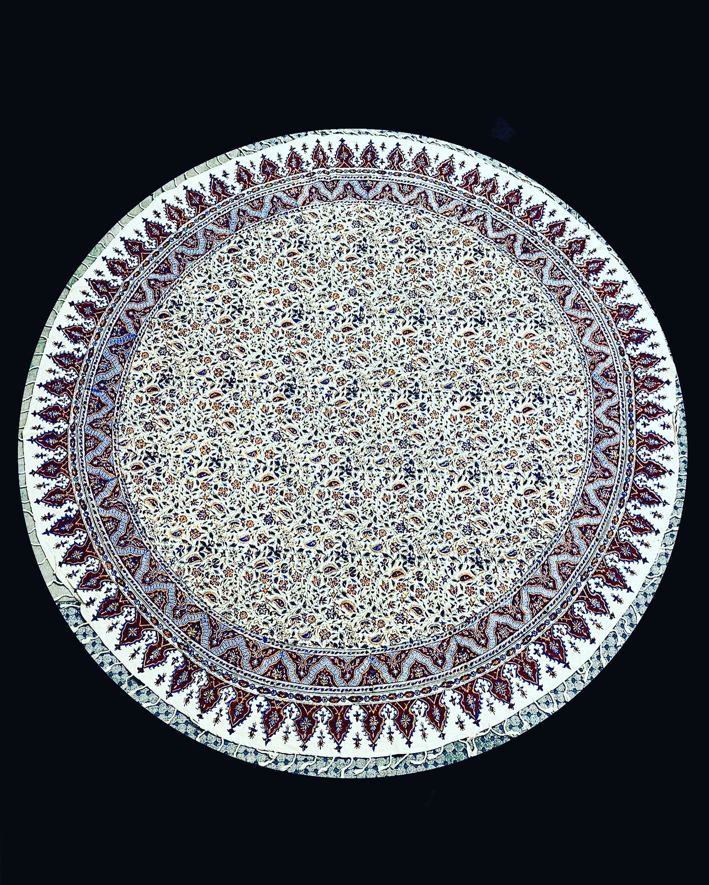 Round Ghalamkar Tablecloths