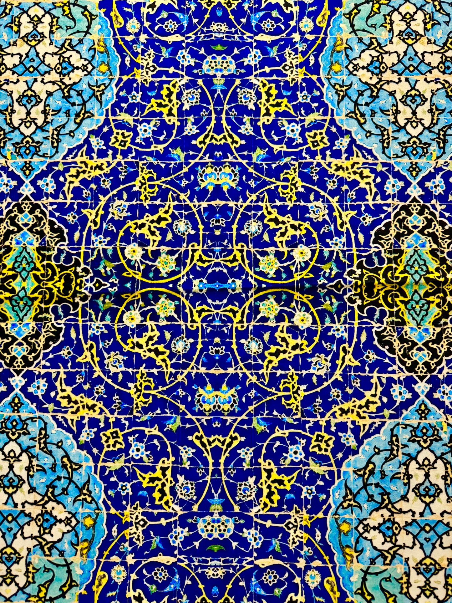 Farsi Calligraphy & Tile Design Persian Round tablecloths