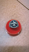 Load and play video in Gallery viewer, 925 Sterling Silver Farvahar Rings
