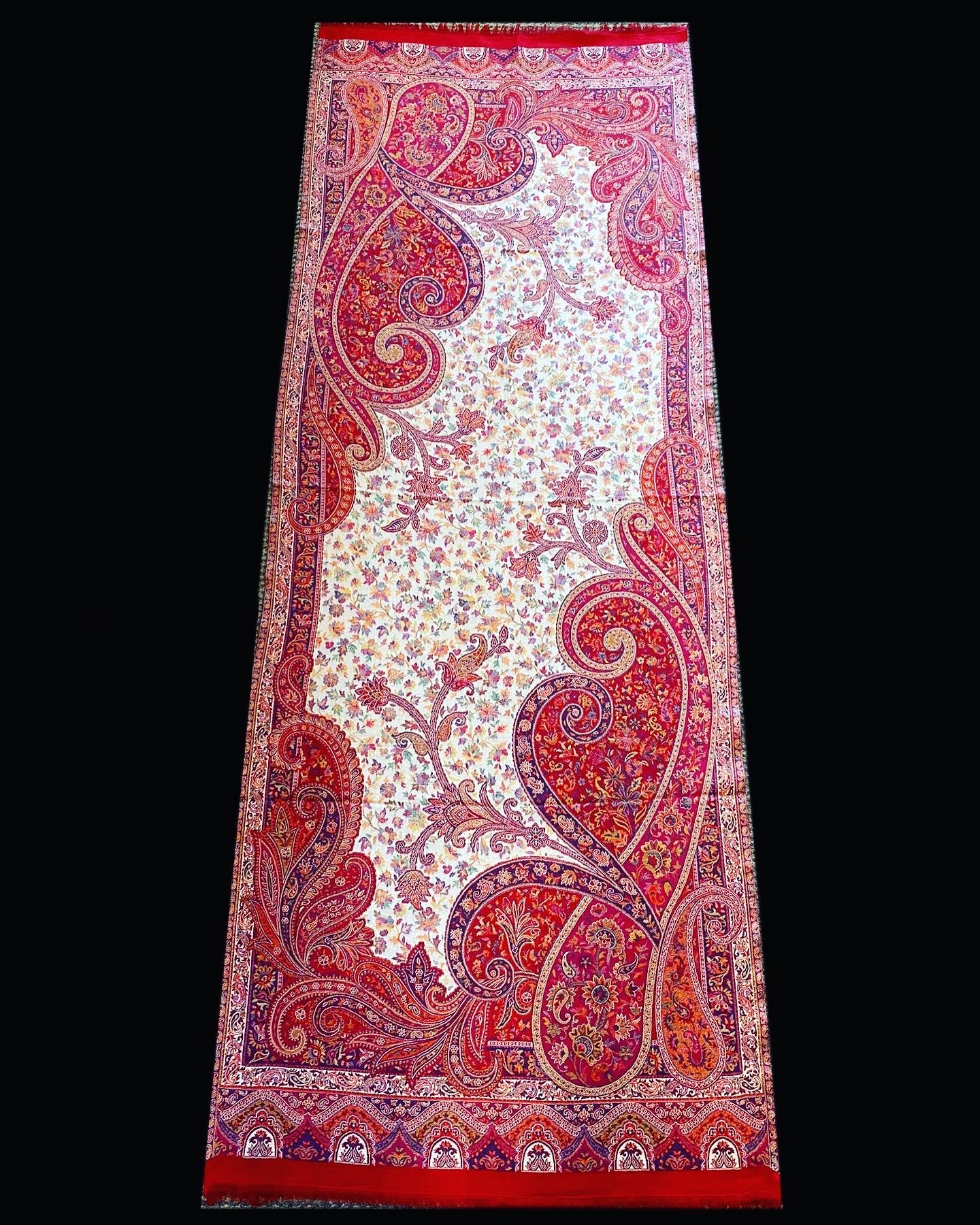 High Quality Handmade Hand Woven Table Runners