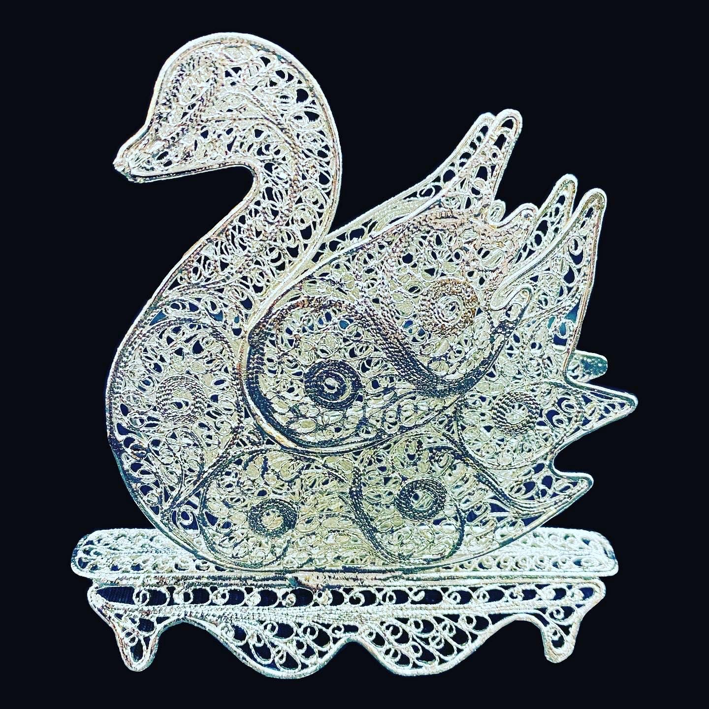 Handmade filigree dishes, cutlery holder,vases,tissue box, napkin holder & bucket
