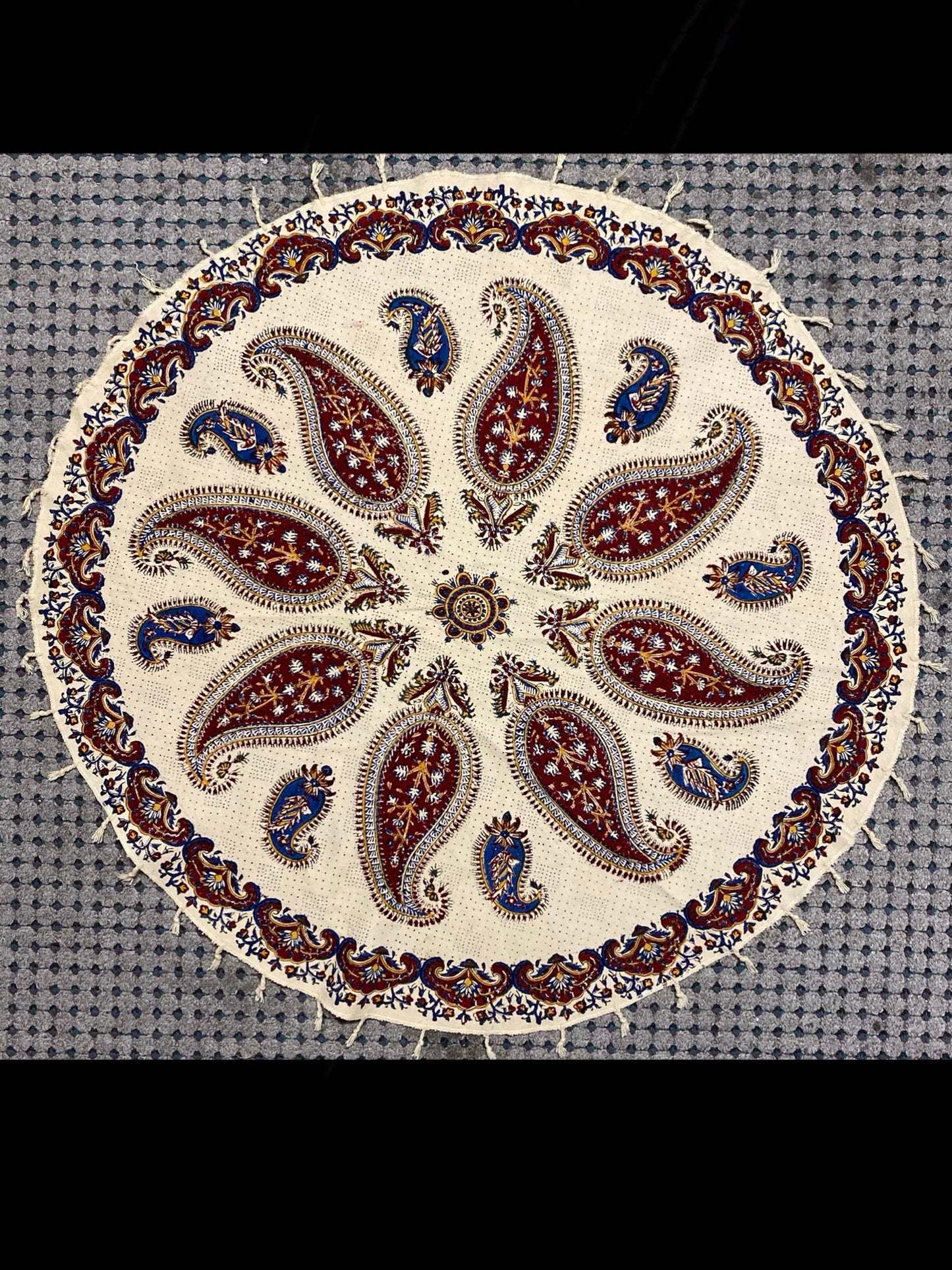 Round Ghalamkar Tablecloths