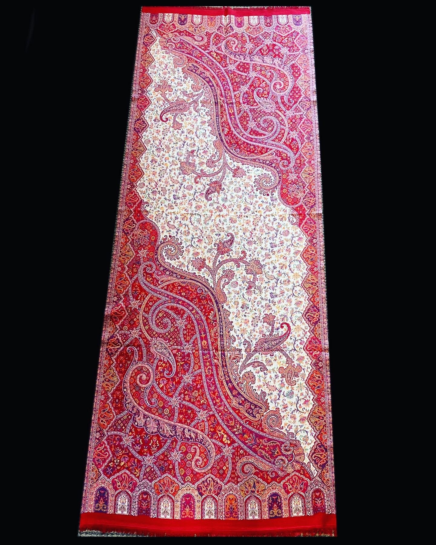 High Quality Handmade Hand Woven Table Runners