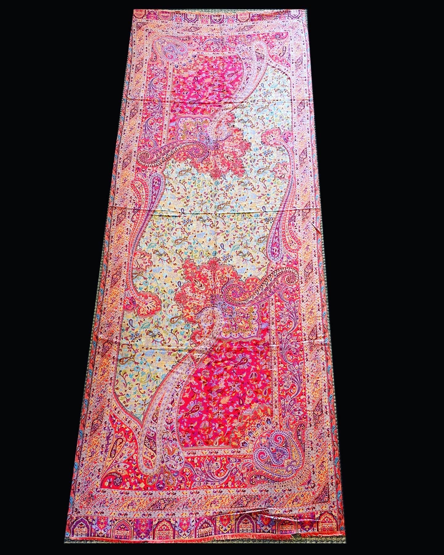 High Quality Handmade Hand Woven Table Runners