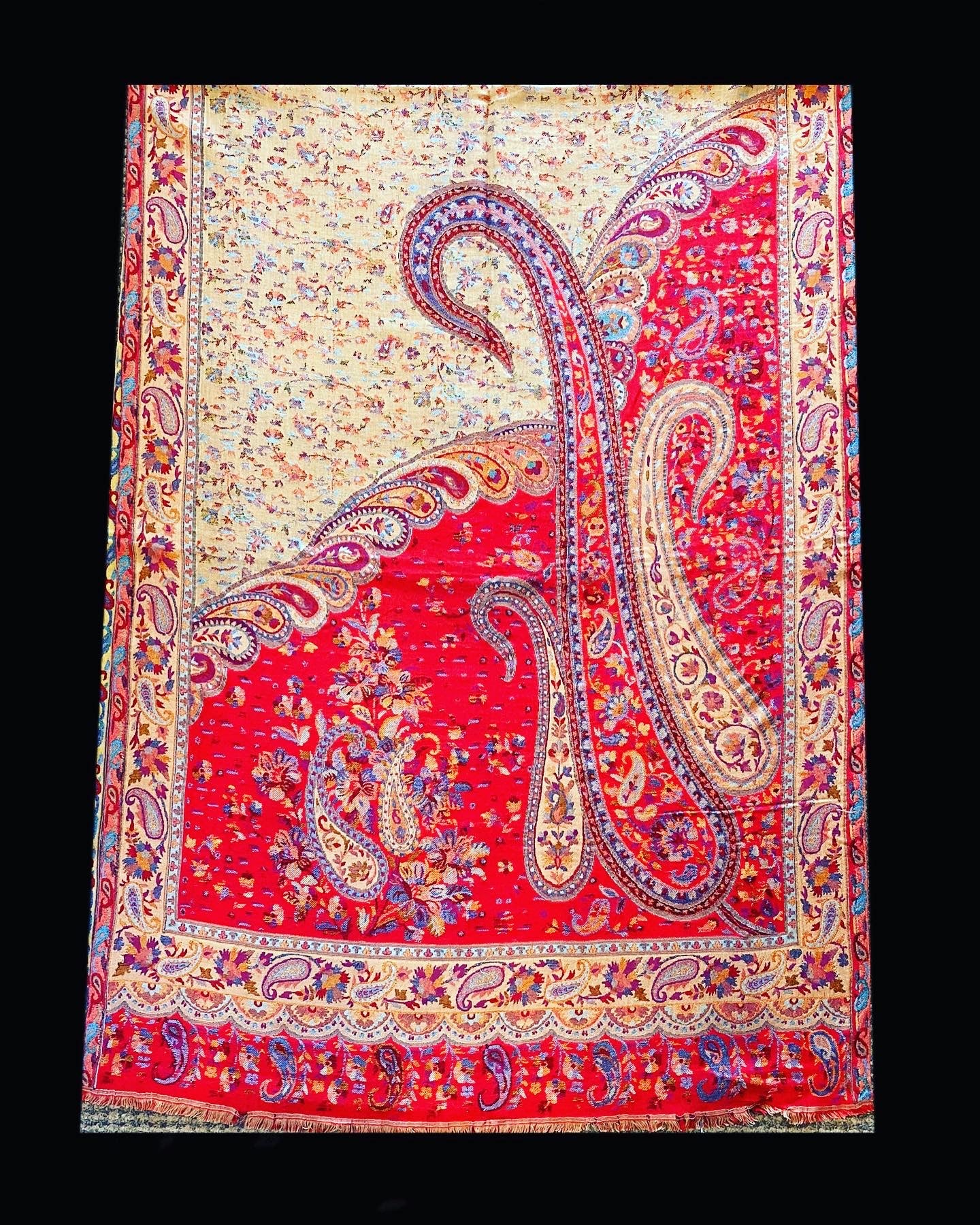 High Quality Handmade Hand Woven Table Runners