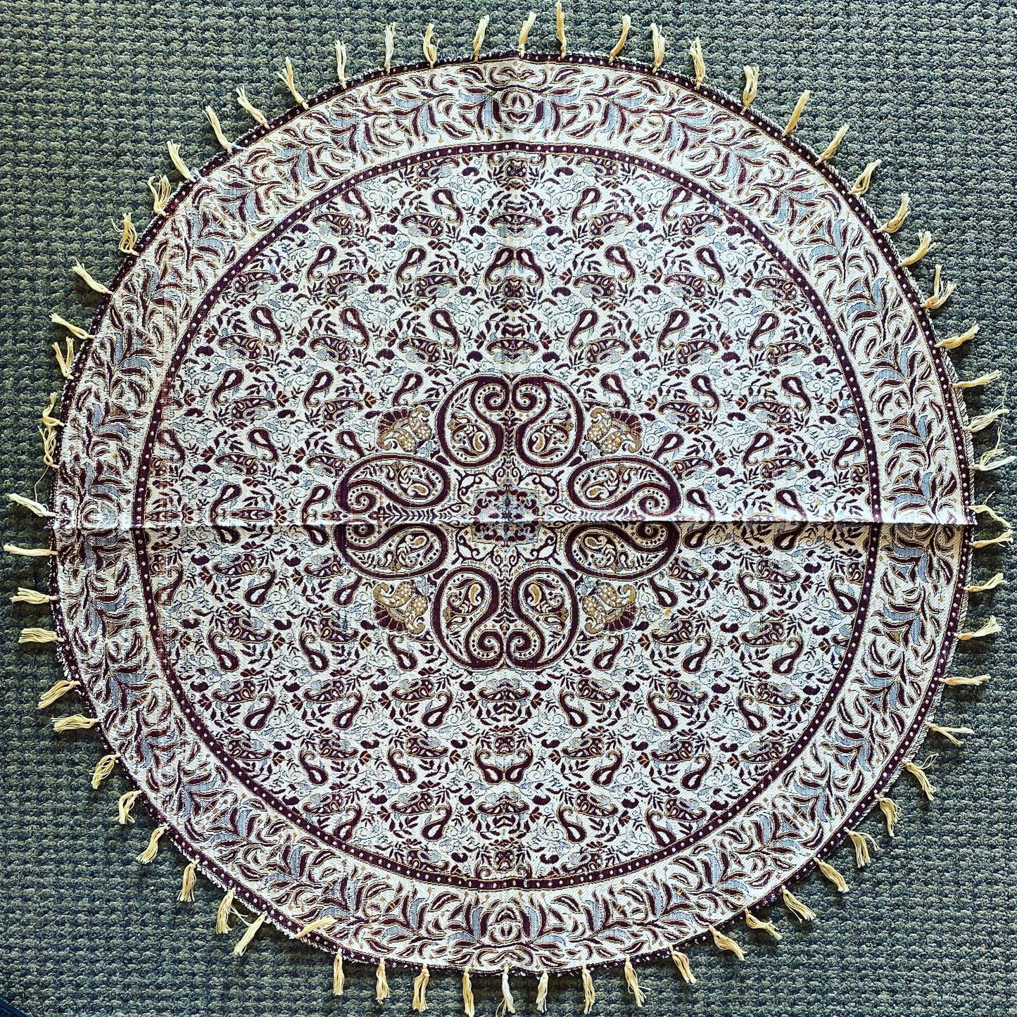 Round Ghalamkar Tablecloths