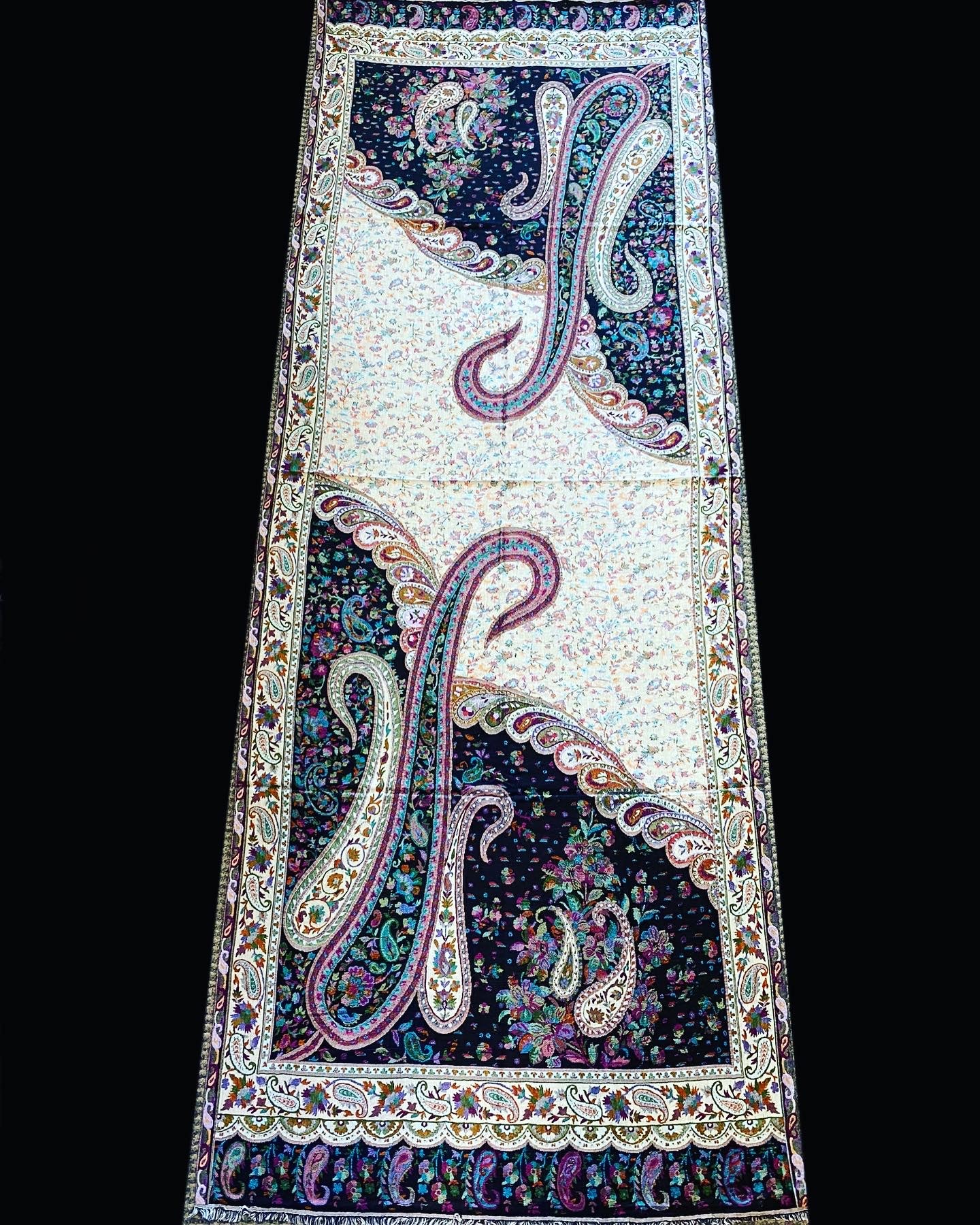High Quality Handmade Hand Woven Table Runners