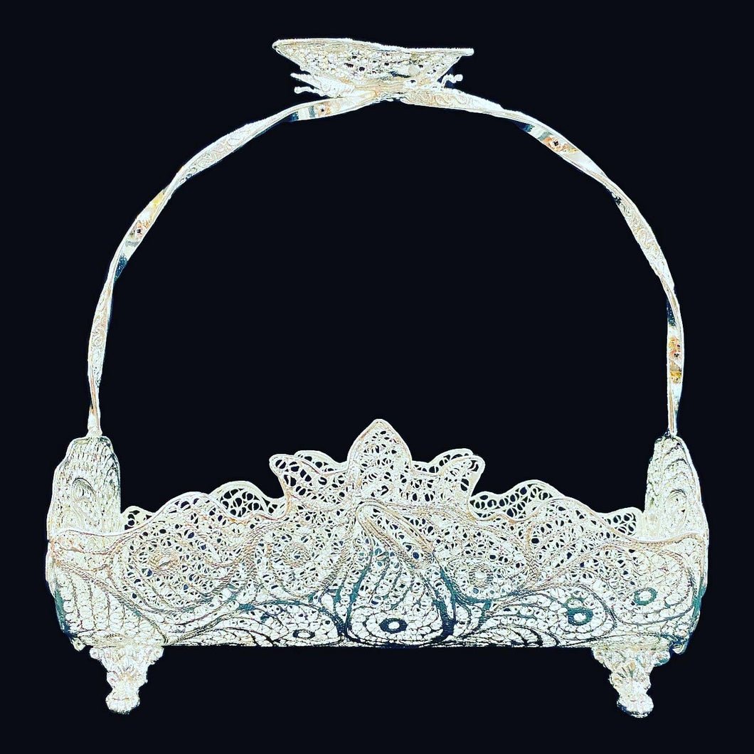 Handmade filigree dishes, cutlery holder,vases,tissue box, napkin holder & bucket